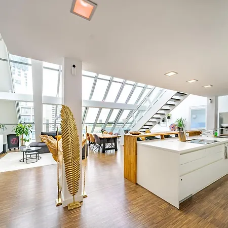 Luxus Penthouse Am Kurfuerstendamm